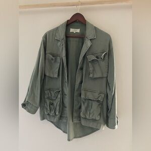 The Great military style olive green shirt jacket size 0